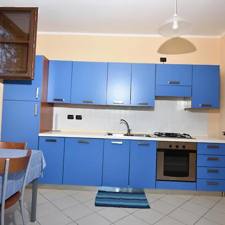 Casalesanpietro Apartment
